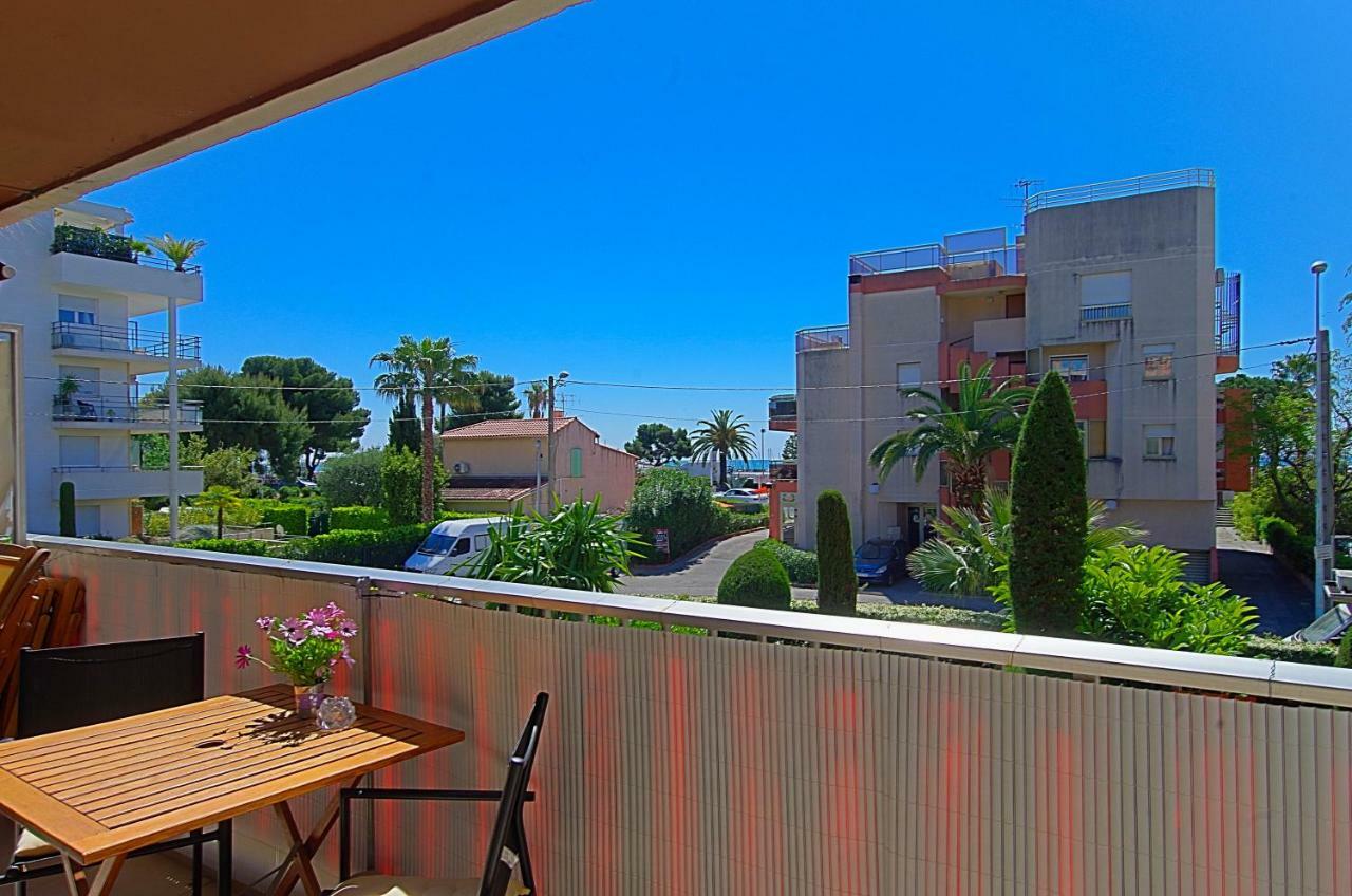 Le Lutin Saint-Laurent-du-Var Exterior foto